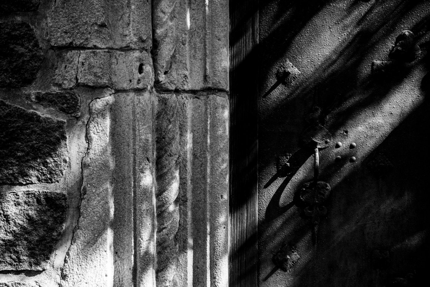 A detail shot of the architecture of Hammond Castle Museum in Gloucester, photographed on wedding day